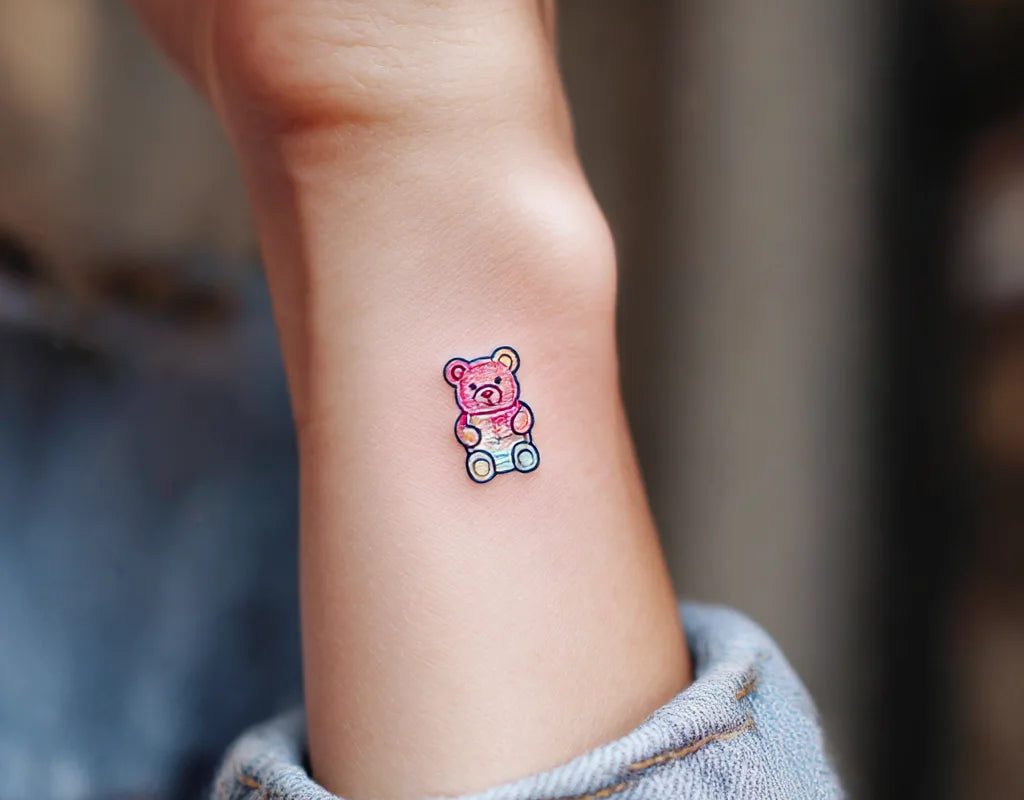 여성을 위한 귀여운 곰 젤리 손목 타투