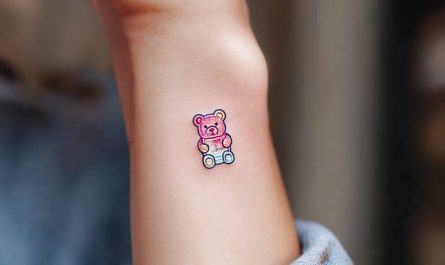 여성을 위한 귀여운 곰 젤리 손목 타투